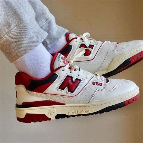 Https://techalive.net/outfit/new Balance 550 Red Outfit
