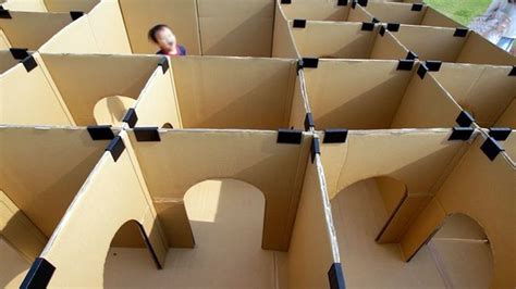 16 Things You Can Make With A Cardboard Box That Will Blow Your Kids