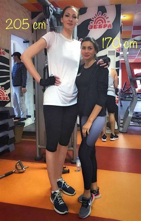 205cm 170cm By Zaratustraelsabio Tall Women Tall Women Fashion