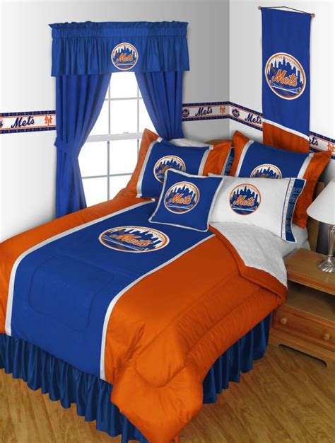 If your bed is the focal point of your boudoir (and rightly so) then you're probably on the lookout for the perfect patterned bed set. MLB Baseball New York Mets Comforter AND Matching Sheet ...