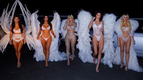 Watch Access Hollywood Interview The Kardashian Jenner Sisters Slay Halloween As Victoria S