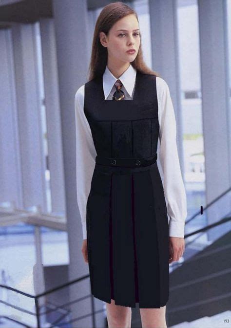 Pin By Lost And Confused On Schuluniform School Uniform Outfits Girls