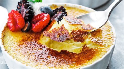 Creme Brulee Recipe Made With Real Vanilla Beans Youtube Brulee