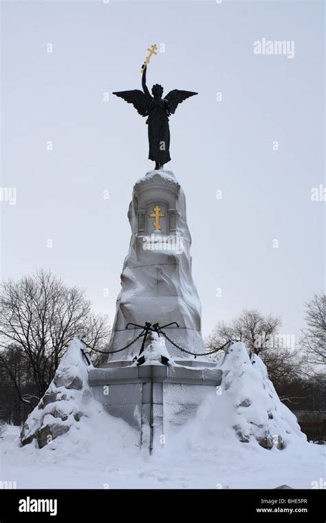 The Russalka Monument Sculpture Of An Angel By Adamson Memorial To 177