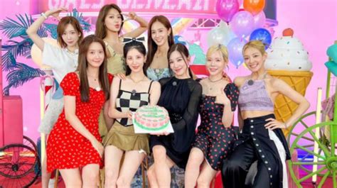 K Pop Girls Generation Faz Comeback Em Comemoração Aos 15 Anos Do Grupo
