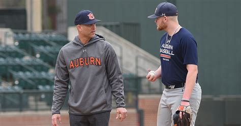 🚨arenado reportedly traded to st. Tim Hudson joining Auburn baseball staff
