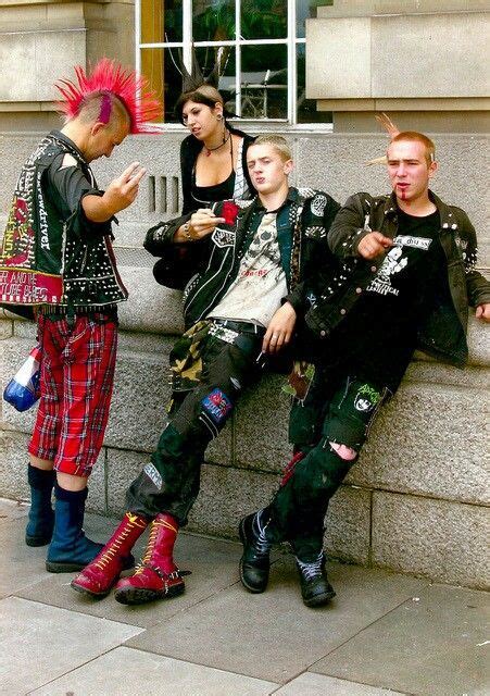 Pin By Irma Rahn On Alles 80s Punk Fashion Punk Fashion Punk Rock