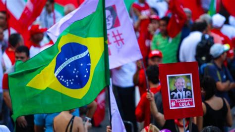 O Dif Cil Resgate Da Democracia No Brasil Pol Tica
