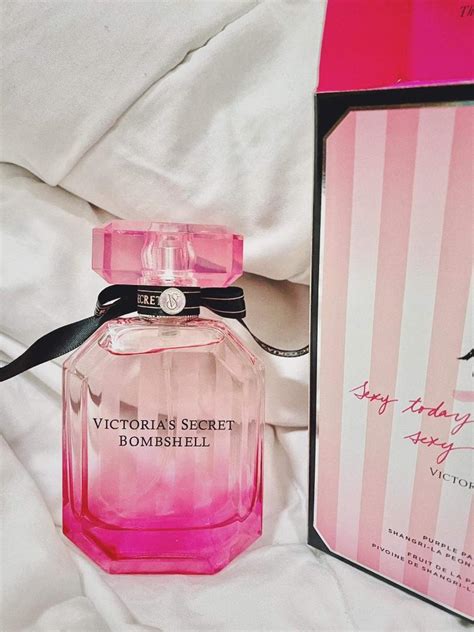 Victoria Secret Bombshell Perfume Original Vs Fake Victoria Secret
