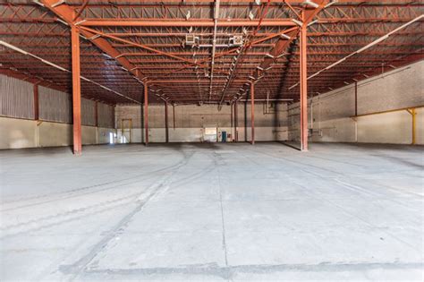 Why have you to choose 10 ft garage door? Large Warehouse- 25 Ft. Ceiling | Outdoor decor, Building ...