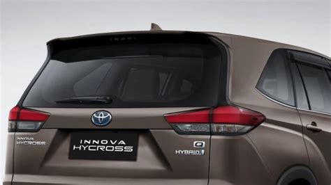 All New Toyota Innova Hycross Debuts In November Techno Blender