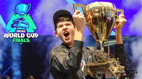 The fortnite world cup prize pool wasn't the biggest in esports, though. 16-Year-Old Fortnite World Champion Swatted Live On Stream