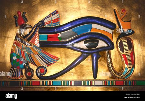 Udjat El Ojo De Horus El Dios Halcón Adoraba En La Cultura Faraónica