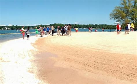 Deal Lets New Lake Norman Beach Open For Memorial Day Wfae 907