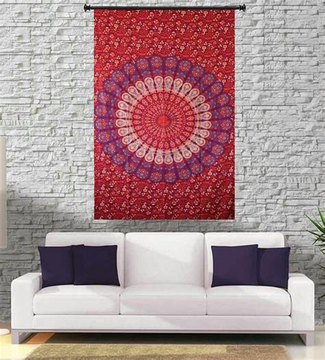 This wall tapestry comes in three sizes and it's made from 100 percent cotton. 70 Bohemian Tapestry Ideas for Boho Home | Bohemain Boho