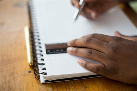 A isenção da taxa do enem, é um recurso criado aos participantes que não têm condições financeiras de arcarem com o valor pago no momento das inscrições enem. Enem 2021: candidatos já podem solicitar isenção da taxa ...