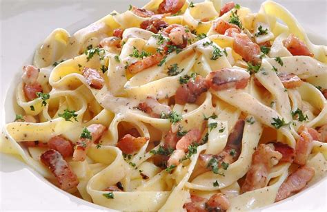 A Mouth Watering Combination Of Creamy Alfredo Chicken And Bacon In A