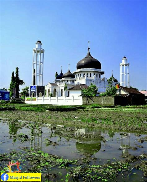 We will reply within 24 hours. Zahir Masjid in Alor Setar, Malaysia | Beautiful mosques ...