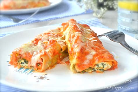 Vegetable Lasagna Rolls With Roasted Red Pepper Sauce