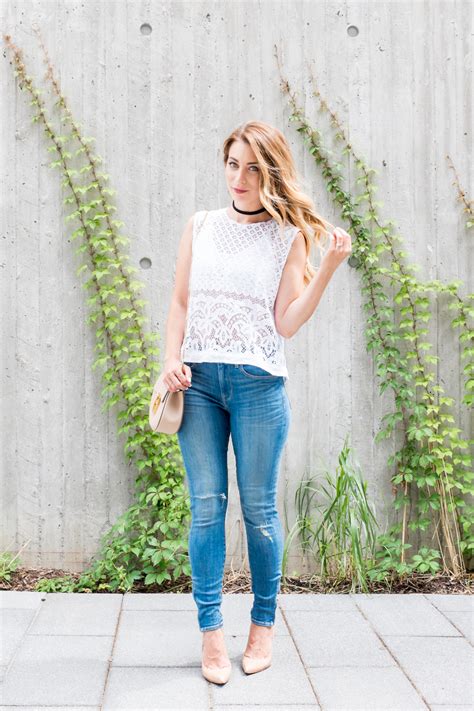 Our financial services include personal banking, business banking, commercial lending, cash management, and mortgage lending. OOTD - Fidelity Denim | La Petite Noob | A Toronto-Based Fashion and Lifestyle Blog.