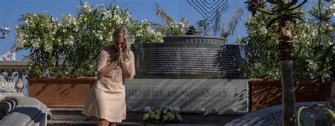 Attentat Nice Memorial - Un mémorial temporaire en mémoire des victimes de l'attentat de Nice