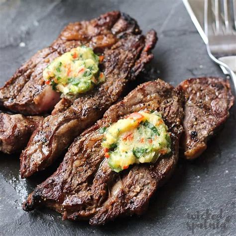 Make sure to check out each section below in the bubbles for your cuts of beef. Beef Chuck Eye Steak Recipe - Just Like Ribeyes! | Wicked Spatula