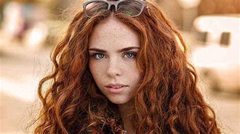 Red Haired Beautiful Girl With Green Eyes Wallpapers And