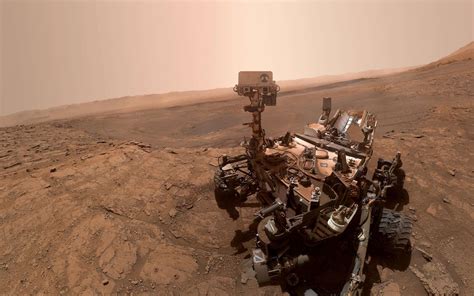 Le Rover Curiosity A Photographié Le Coucher De La Plus Grande Lune De Mars