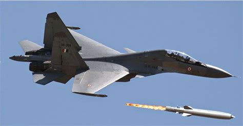Hal To Build 40 More Su 30mkis For Iaf With Launch Ready Brahmos Missiles