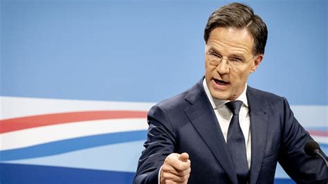 Prime minister, minister of general affairs. Vijf vragen over de tv-toespraak van Mark Rutte | RTL Nieuws