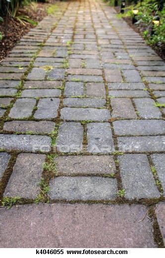 6 do it yourself driveway sealer vs professional? Do It Yourself Patios - How To Build An Easy, Low-Budget Patio or Stone Walkway | Brick garden ...