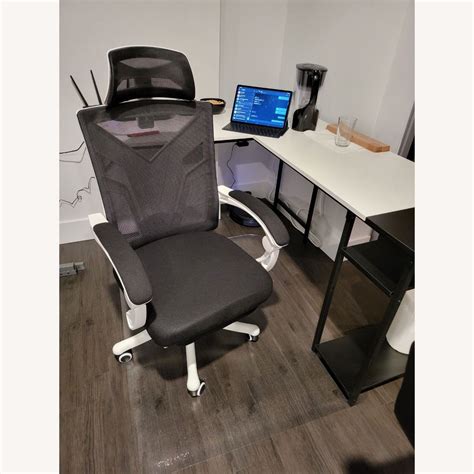 Office Depot Desk Chair - AptDeco