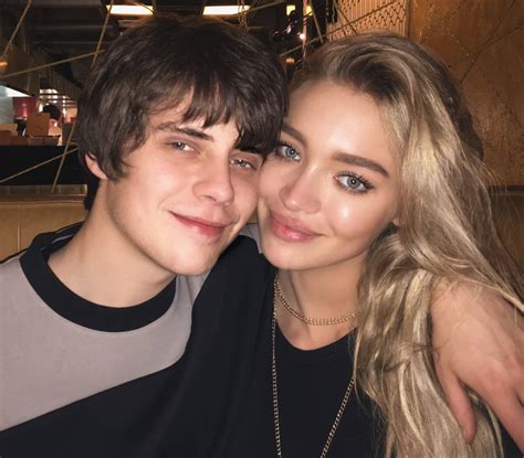 roxy horner and singer jake bugg dating after split with dicaprio know her affairs