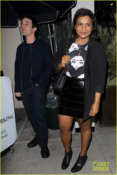 Mindy Kaling Bj Novak Grab Friendly Dinner At Catch La Photo