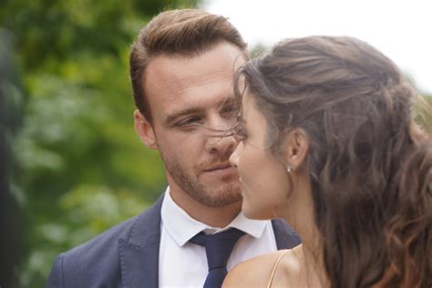 Una apasionante serie turca llena de momentos divertidos, románticos y tensos que logrará engancharte enseguida. Love is in the air: los secretos de esta nueva serie