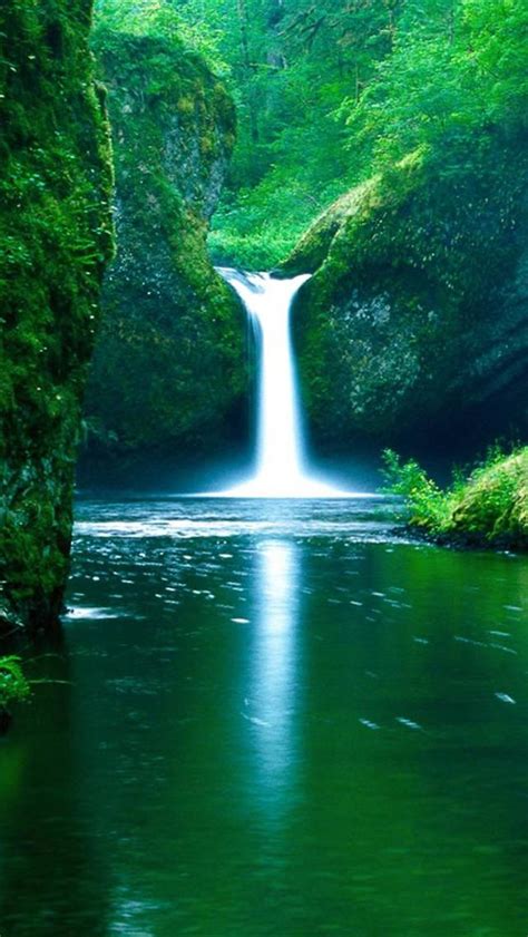 Iphone 5 Wallpapers Hd Beautiful Green Waterfall And Lake