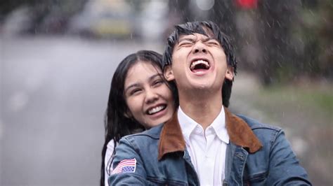 5 Film Romantis Di Indonesia Yang Harus Kalian Ketahui