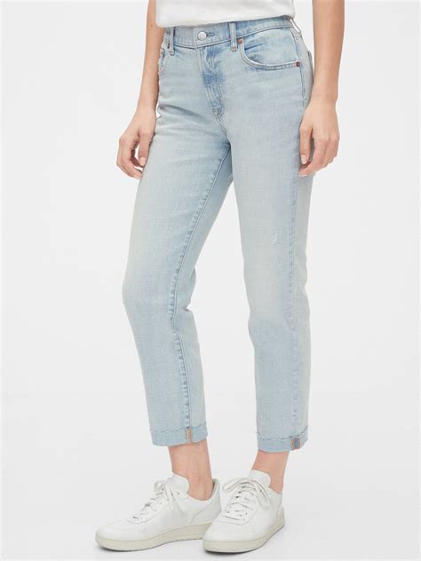 Mid Rise Girlfriend Jeans With Washwell™ Gap® Uk In 2021 Girlfriend Jeans Work Outfits