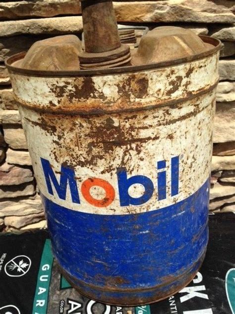 Ebay Sponsored Mobil 5 Gallon Oil Can In Nice Shape Displays Well
