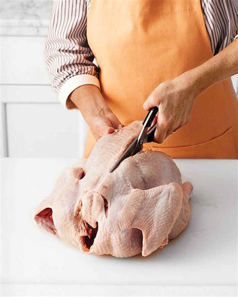 How To Spatchcock A Turkey Martha Stewart Thanksgiving Turkey Thanksgiving Recipes Holiday