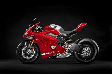 2020 Ducati Panigale V4r Guide • Total Motorcycle