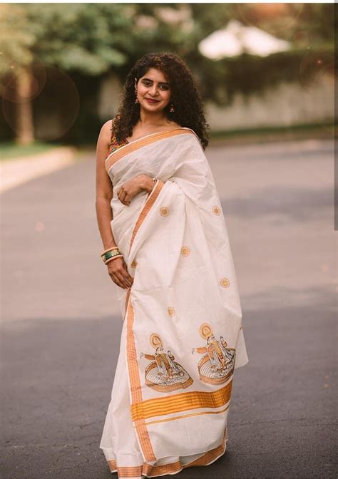 Pin By Sanjiv Ranjan On Desi Girls Kerala Traditional Saree Stylish Dresses Kerala Saree