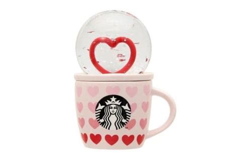 Starbucks Unveils Limited Edition Valentines Day Drinkware Collection