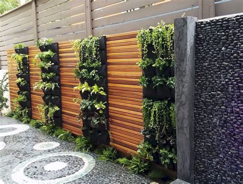 Incredible Privacy Wall Planter Design Ideas HOMISHOME