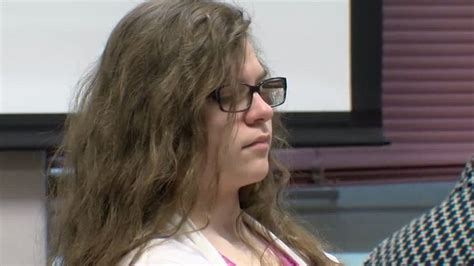 Slenderman Trial Lawyers Attempt To Show Jury Anissa Weier Was Delusional