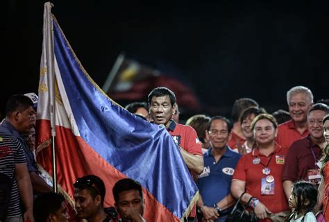 Philippine Election Decends Into Sideshow Amid Serious Issues The New York Times