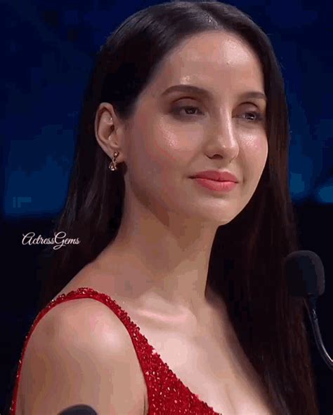 Nora Fatehi Dance Show GIF Nora Fatehi Dance Show Host Discover And Share GIFs