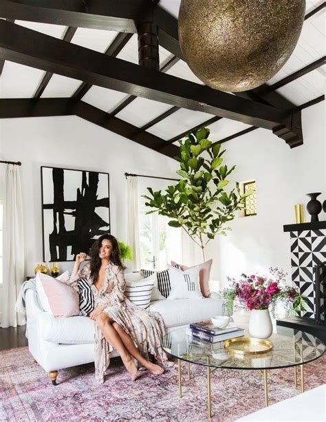 Inside Pretty Little Liars Star Shay Mitchells House In Los Angeles