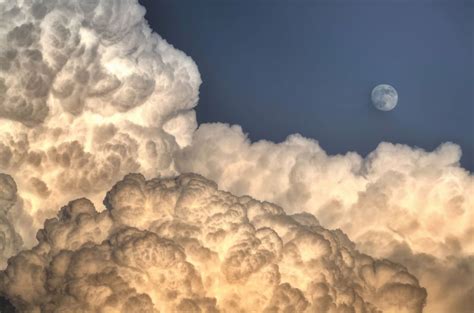 10 Incredible Cloud Formations That Will Blow Your Mind - Sick Chirpse