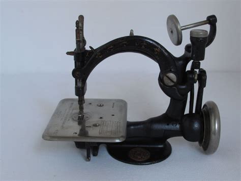 Antique National B Eldredge Automatic Sewing Machine Antique Sewing